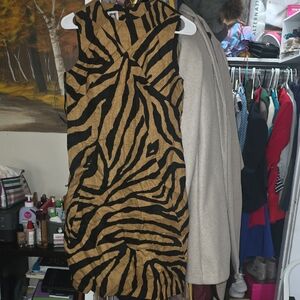 Anne Klein Black and Tan Patterned Dress